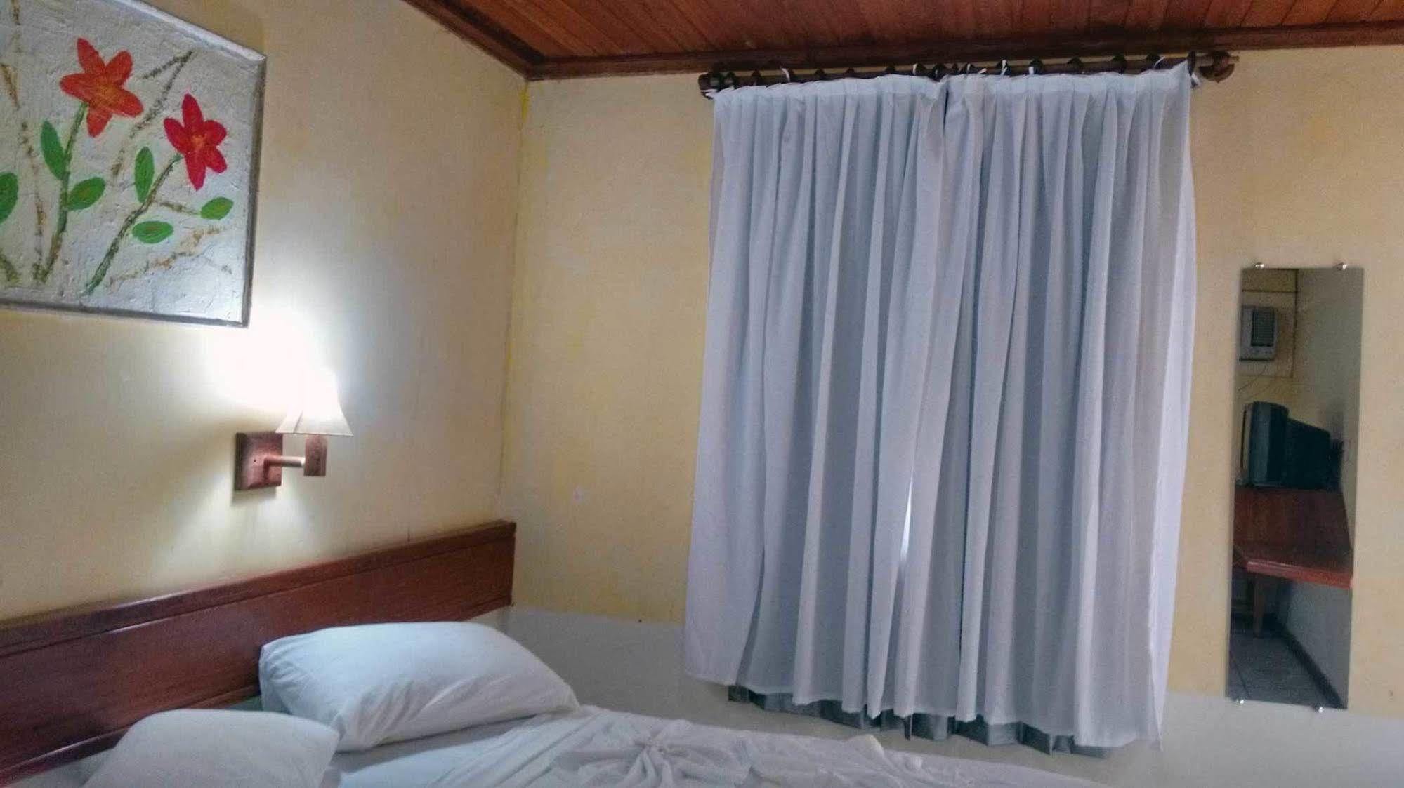 Hotel Pousada Castanheiras Do Village Porto Seguro Exteriör bild